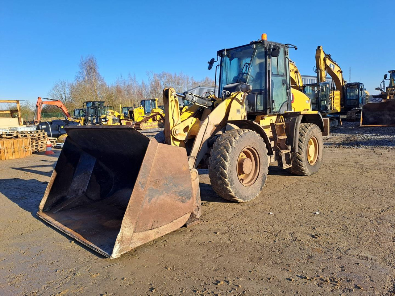 CAT 914 - اللودر بعجل: صور 2 CAT 914 - اللودر بعجل: صور 2