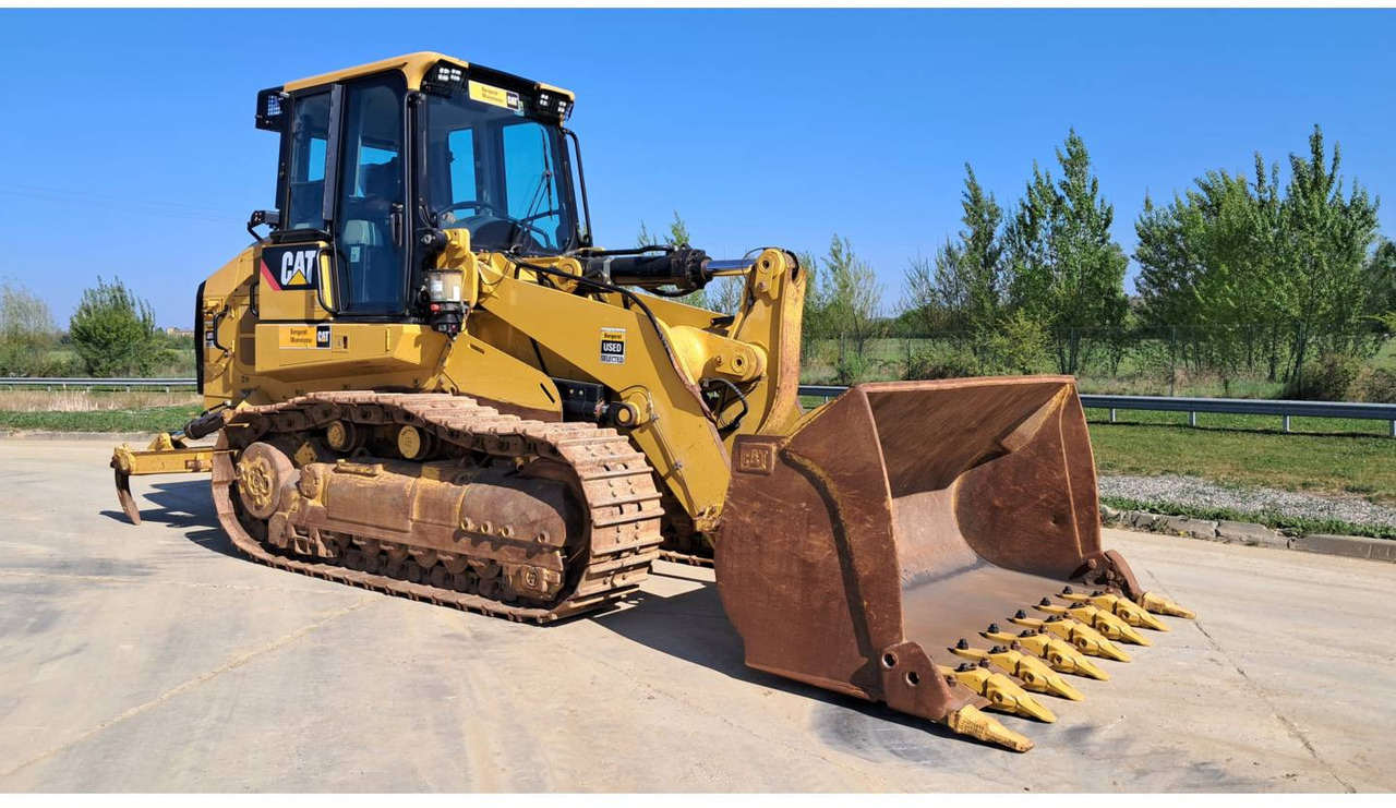 CAT 963K - اللودر المجنزر: صور 2 CAT 963K - اللودر المجنزر: صور 2