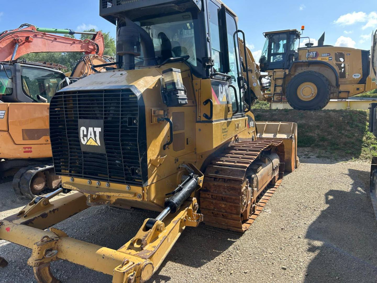 CAT 963K - اللودر المجنزر: صور 4 CAT 963K - اللودر المجنزر: صور 4