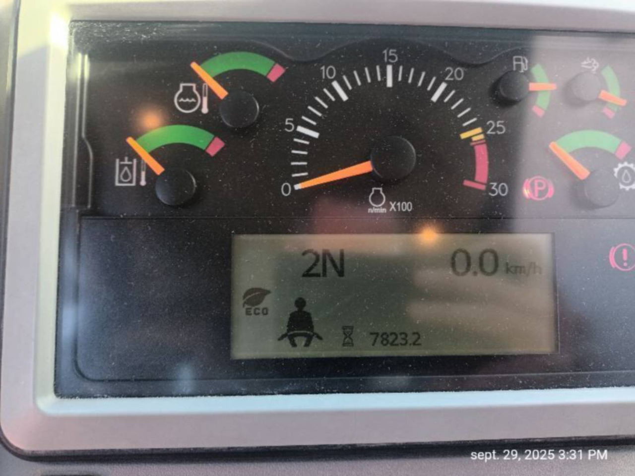 CAT 966M - اللودر بعجل: صور 5 CAT 966M - اللودر بعجل: صور 5