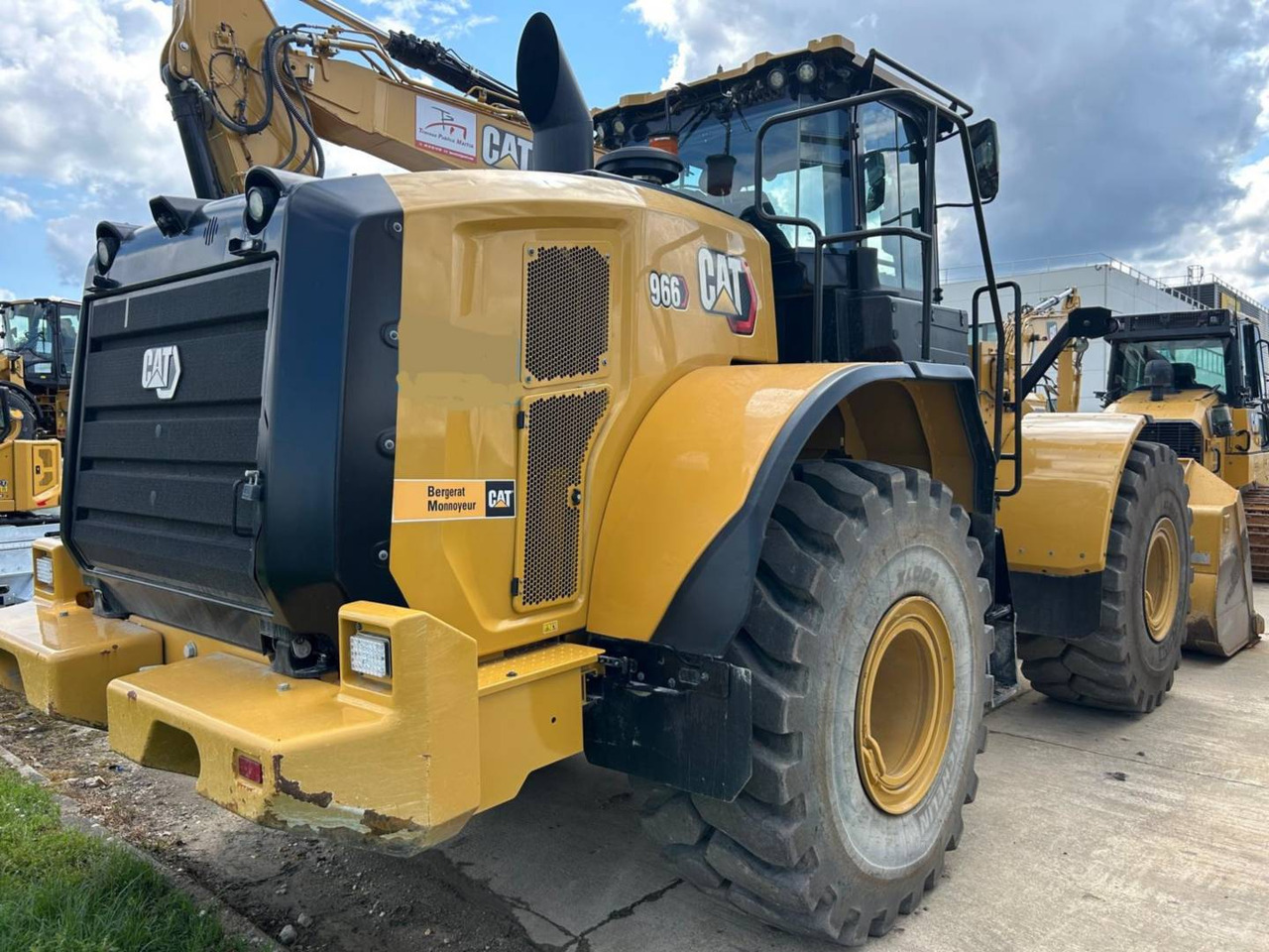 CAT 966 - اللودر بعجل: صور 3 CAT 966 - اللودر بعجل: صور 3