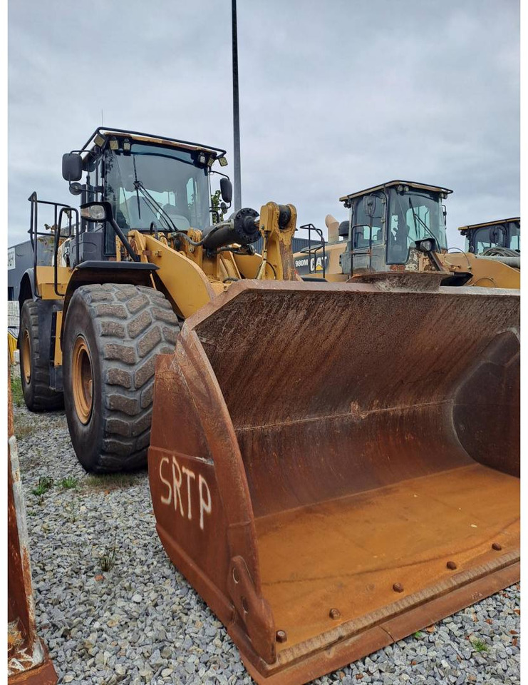 CAT 972K - اللودر بعجل: صور 2 CAT 972K - اللودر بعجل: صور 2