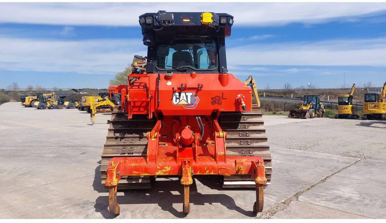CAT D5 - بلدوزر: صور 4 CAT D5 - بلدوزر: صور 4
