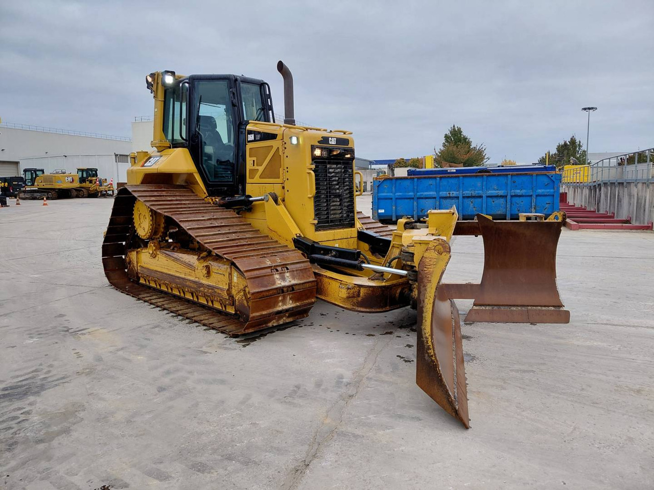 CAT D6N3B LGP - بلدوزر: صور 4 CAT D6N3B LGP - بلدوزر: صور 4
