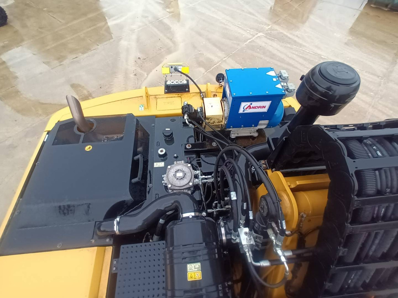 حفارة على عجلات CAT MH3024-1: صور 13