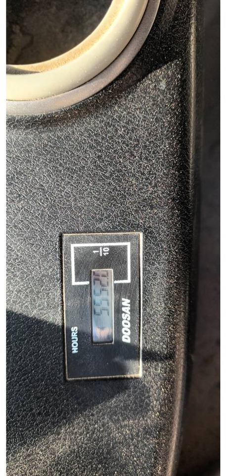 DOOSAN INFRACORE AMERICA CORP. DL300.5 - اللودر بعجل: صور 5 DOOSAN INFRACORE AMERICA CORP. DL300.5 - اللودر بعجل: صور 5