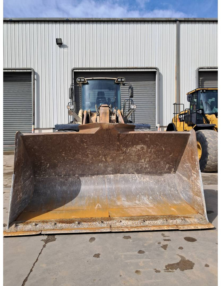 LIEBHERR L580 - اللودر بعجل: صور 2 LIEBHERR L580 - اللودر بعجل: صور 2