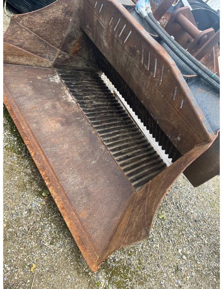 M B MANUFACTURING MB/L160/S2 - بكت: صور 3 M B MANUFACTURING MB/L160/S2 - بكت: صور 3