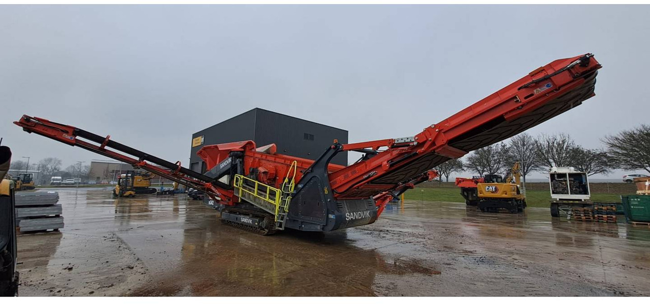 SANDVIK MINING & CONSTRUCTION QE342 - كسارة: صور 1 SANDVIK MINING & CONSTRUCTION QE342 - كسارة: صور 1