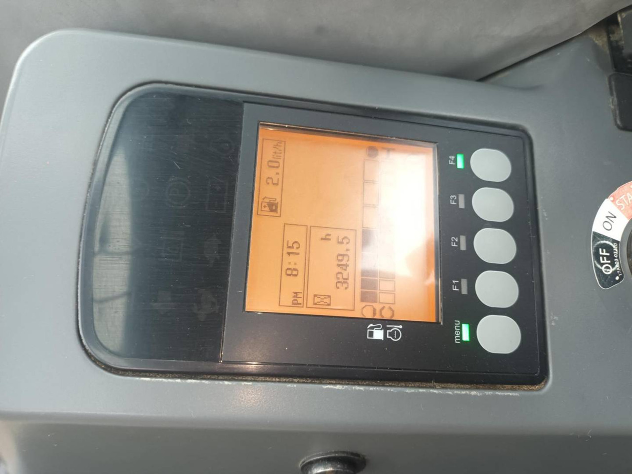 YANMAR SV100 - حفارات زحافة: صور 5 YANMAR SV100 - حفارات زحافة: صور 5