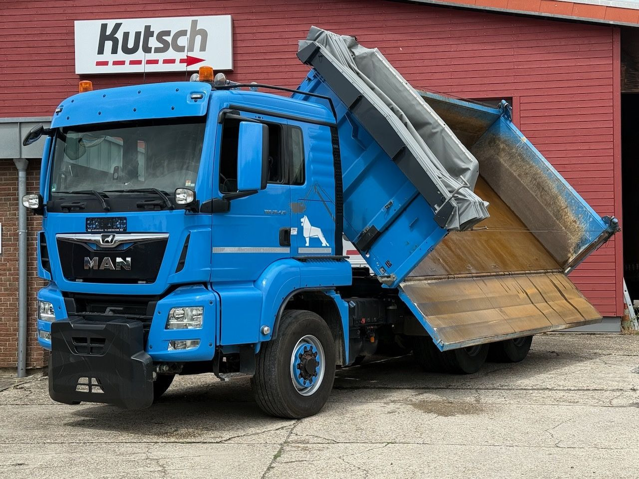 MAN TGS 26.470BL 6x6H, el. Plane, Bordm, Schneepl. - قلابات: صور 1 MAN TGS 26.470BL 6x6H, el. Plane, Bordm, Schneepl. - قلابات: صور 1