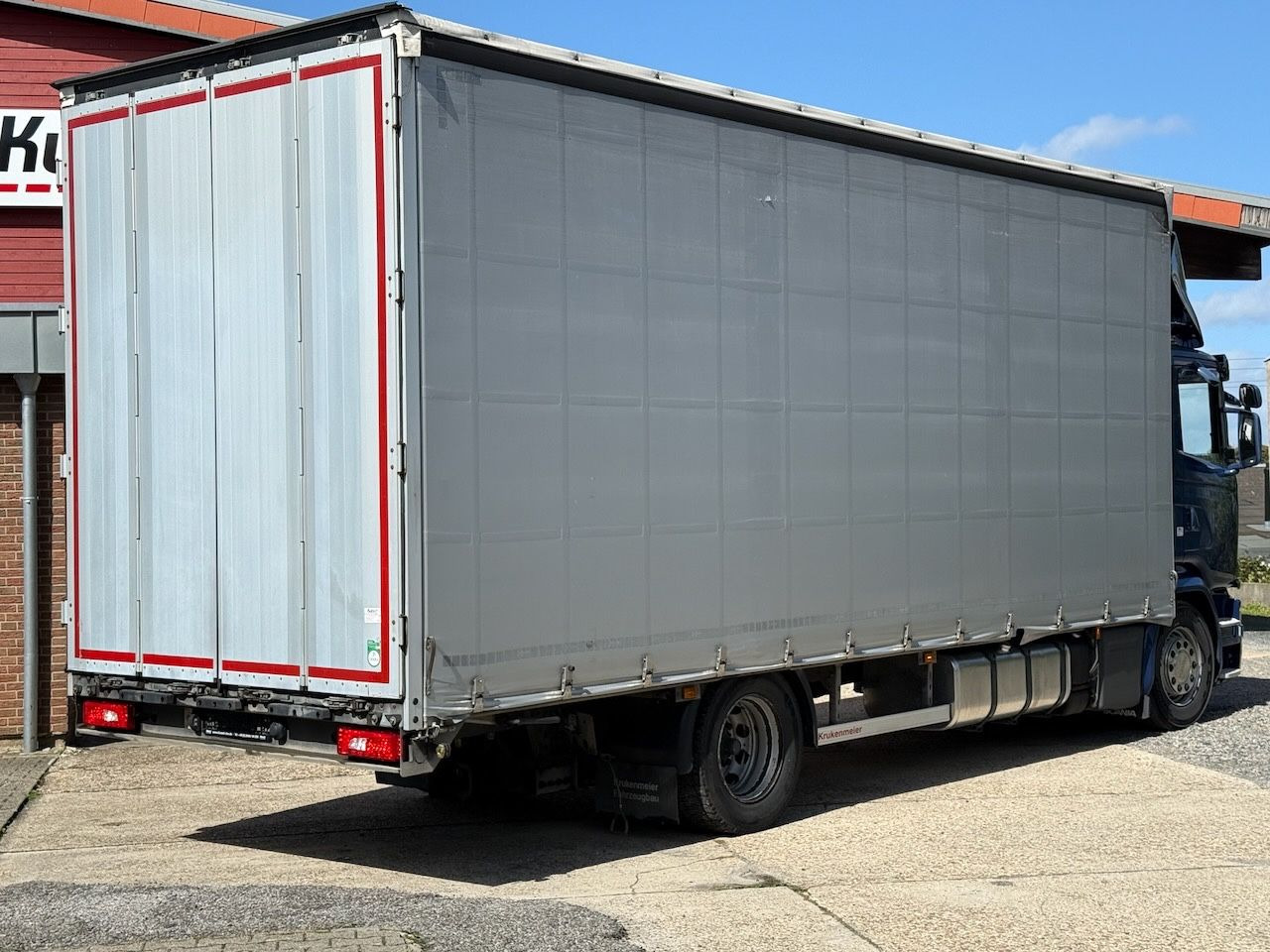 Scania G410 /4x2/Pritsche-Plane mit durchladbarem Anh. - شاحنة ستارة: صور 5 Scania G410 /4x2/Pritsche-Plane mit durchladbarem Anh. - شاحنة ستارة: صور 5