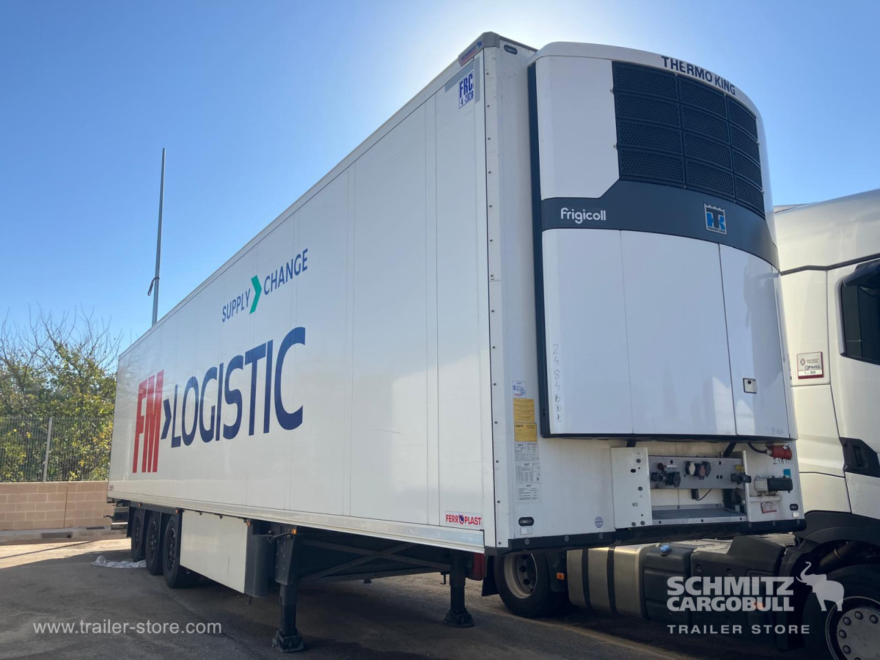 SCHMITZ Semiremolque Frigo Standard Double deck - متساوي نصف مقطورة: صور 1 SCHMITZ Semiremolque Frigo Standard Double deck - متساوي نصف مقطورة: صور 1