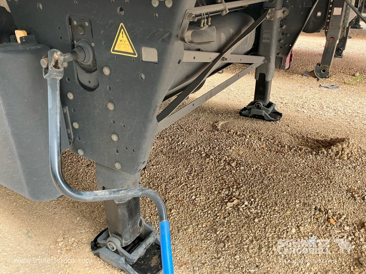 SCHMITZ Semiremolque Frigo Standard - متساوي نصف مقطورة: صور 2 SCHMITZ Semiremolque Frigo Standard - متساوي نصف مقطورة: صور 2