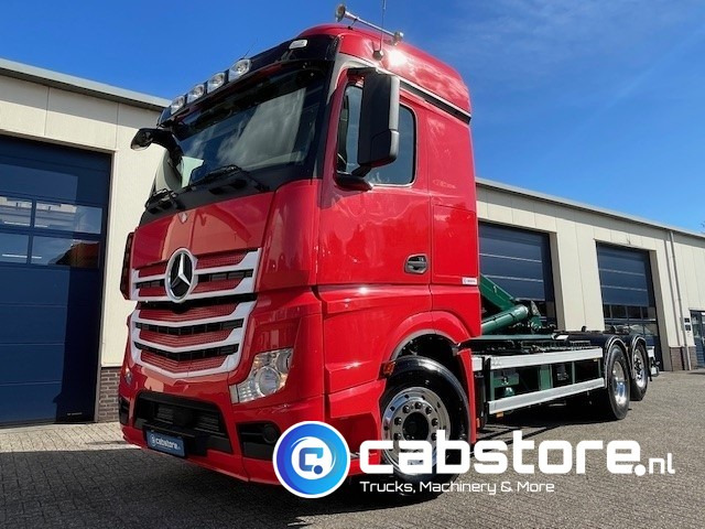 Mercedes-Benz ACTROS 2542 6x2 Euro 6 - HIAB-Multilift 26 Ton's Haakarmsysteem - Containerlift -Bouwjaar 2016 - Km 544.497 - شاحنة ذات الخطاف: صور 3 Mercedes-Benz ACTROS 2542 6x2 Euro 6 - HIAB-Multilift 26 Ton's Haakarmsysteem - Containerlift -Bouwjaar 2016 - Km 544.497 - شاحنة ذات الخطاف: صور 3