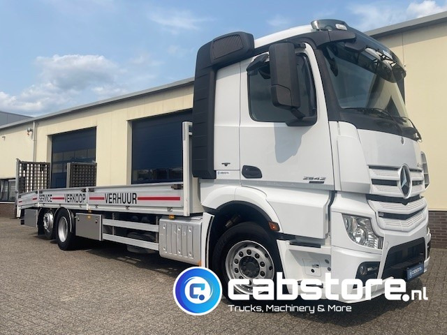 Mercedes-Benz ACTROS Mercedes Benz Actros 2642 6x2 Euro 6 oprijwagen - Machine transporter - Bouwjaar 2012 - Volledig luchtgeveerd - Hydraulische rampen - Liftas - APK 11- - شاحنات مسطحة: صور 1 Mercedes-Benz ACTROS Mercedes Benz Actros 2642 6x2 Euro 6 oprijwagen - Machine transporter - Bouwjaar 2012 - Volledig luchtgeveerd - Hydraulische rampen - Liftas - APK 11- - شاحنات مسطحة: صور 1