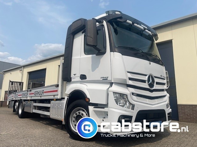 Mercedes-Benz ACTROS Mercedes Benz Actros 2642 6x2 Euro 6 oprijwagen - Machine transporter - Bouwjaar 2012 - Volledig luchtgeveerd - Hydraulische rampen - Liftas - APK 11- - شاحنات مسطحة: صور 3 Mercedes-Benz ACTROS Mercedes Benz Actros 2642 6x2 Euro 6 oprijwagen - Machine transporter - Bouwjaar 2012 - Volledig luchtgeveerd - Hydraulische rampen - Liftas - APK 11- - شاحنات مسطحة: صور 3