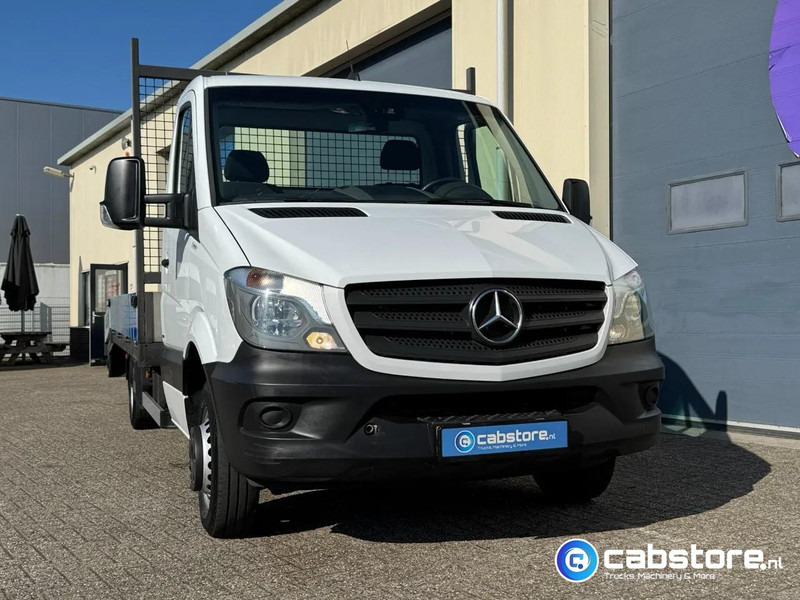 Mercedes-Benz Sprinter 516 CDI 2.2 163 Pk Euro 6 - Oprijwagen - Trekhaak - Year 2017 - الشاحنات الصغيرة: صور 5 Mercedes-Benz Sprinter 516 CDI 2.2 163 Pk Euro 6 - Oprijwagen - Trekhaak - Year 2017 - الشاحنات الصغيرة: صور 5