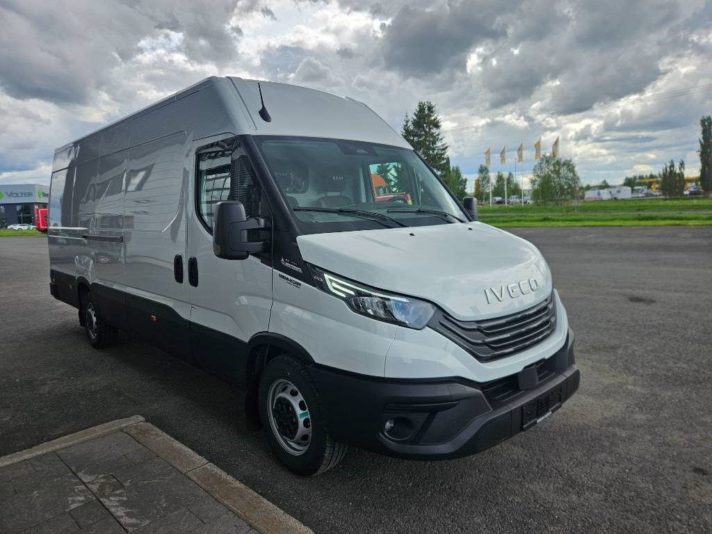 Iveco Daily 35S16A8 - فان: صور 2 Iveco Daily 35S16A8 - فان: صور 2
