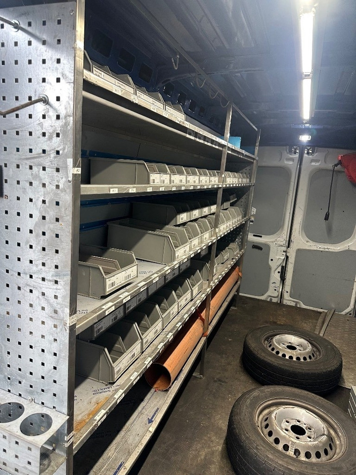 Iveco Daily 35S16 - فان: صور 4 Iveco Daily 35S16 - فان: صور 4