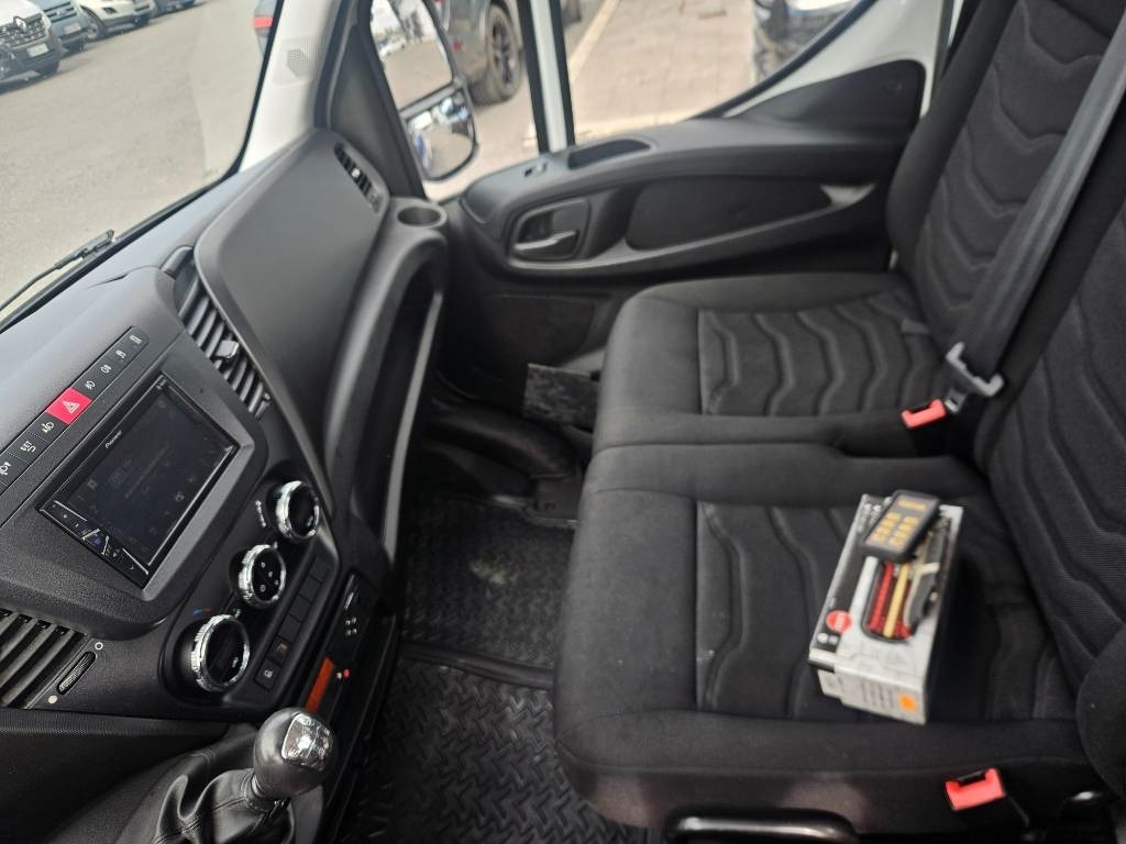 سيارة السحب للتصليح Iveco Daily 50C17: صور 9