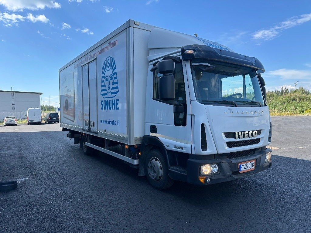 Iveco Eurocargo 80E19 - بصندوق مغلق شاحنة: صور 2 Iveco Eurocargo 80E19 - بصندوق مغلق شاحنة: صور 2