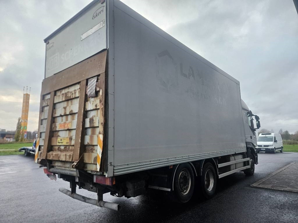 Iveco Stralis 6x2 - بصندوق مغلق شاحنة: صور 3 Iveco Stralis 6x2 - بصندوق مغلق شاحنة: صور 3