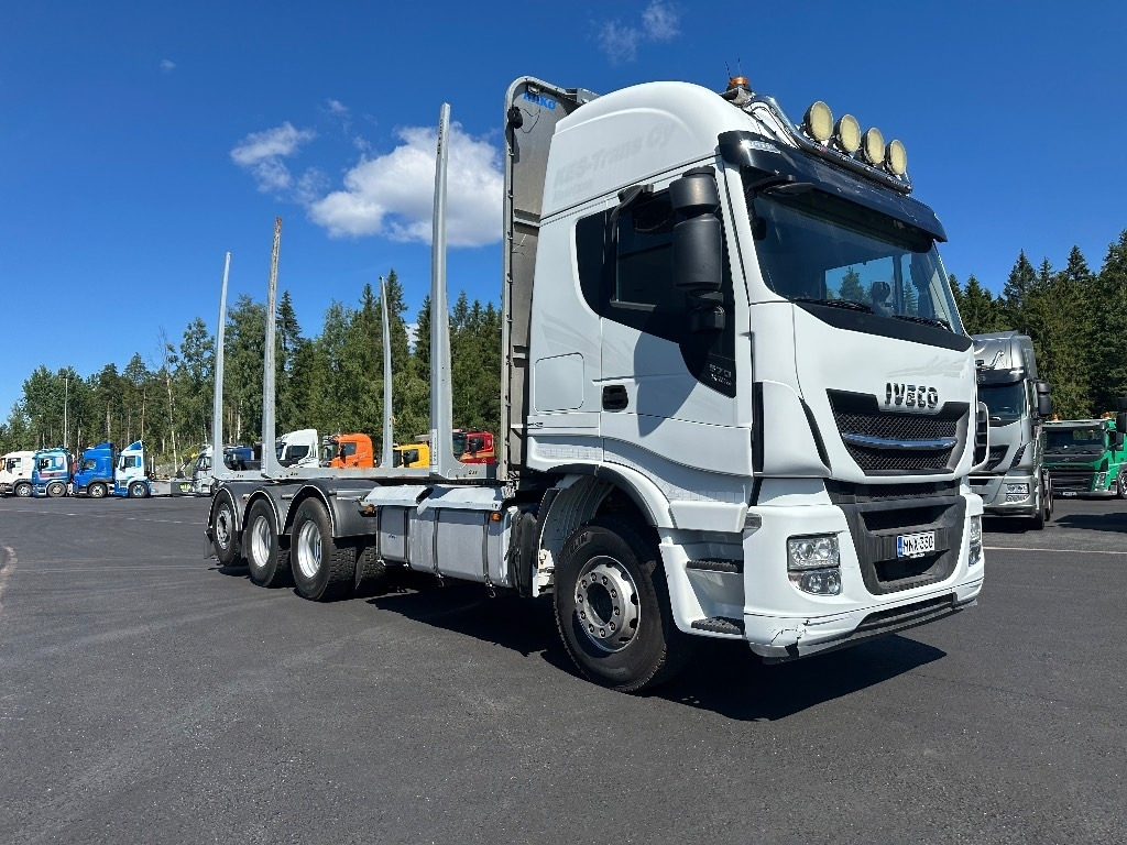 Iveco Stralis AS350S57 8x4*4 - شاحنة قطع الأشجار: صور 2 Iveco Stralis AS350S57 8x4*4 - شاحنة قطع الأشجار: صور 2