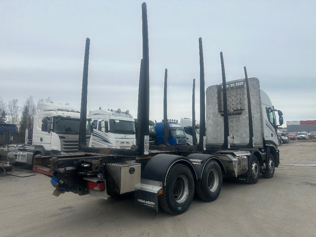 Iveco X-WAY AS340x57 8x4  - شاحنة قطع الأشجار: صور 3 Iveco X-WAY AS340x57 8x4  - شاحنة قطع الأشجار: صور 3