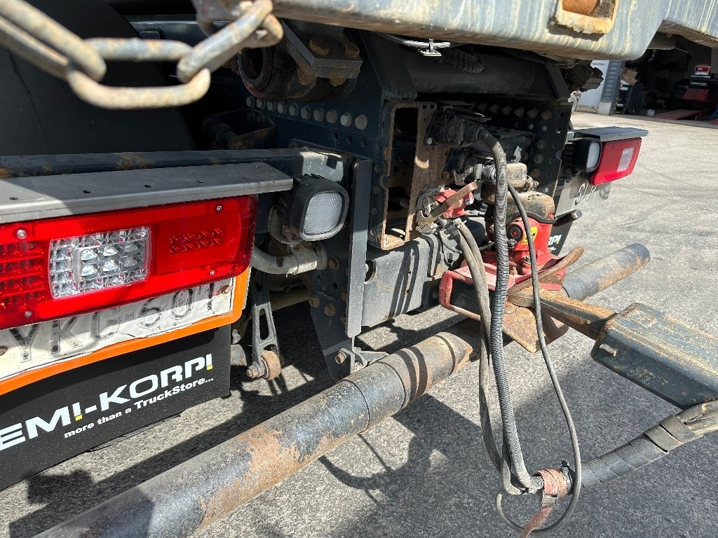 Iveco X-Way AS350S57 8x4 slp 2+2 pv - قلابات: صور 5 Iveco X-Way AS350S57 8x4 slp 2+2 pv - قلابات: صور 5