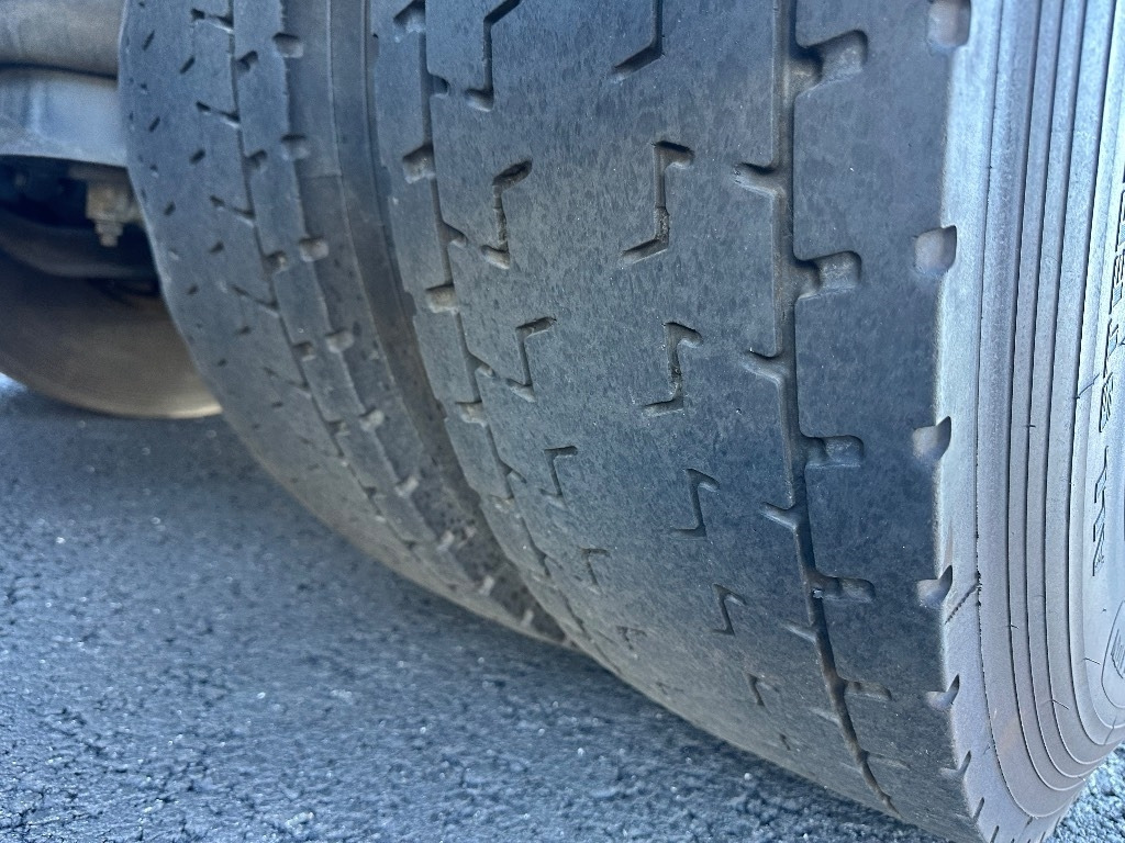 تأجير Iveco X-Way AS35S560 8x2  Iveco X-Way AS35S560 8x2: صور 7