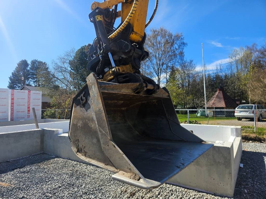JCB 245 XLR - حفارات زحافة: صور 2 JCB 245 XLR - حفارات زحافة: صور 2