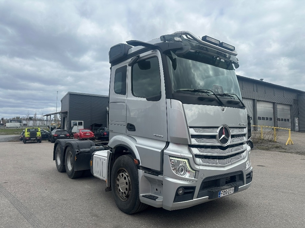 Mercedes-Benz Actros 2653 6x4 - شاحنة جرار: صور 2 Mercedes-Benz Actros 2653 6x4 - شاحنة جرار: صور 2