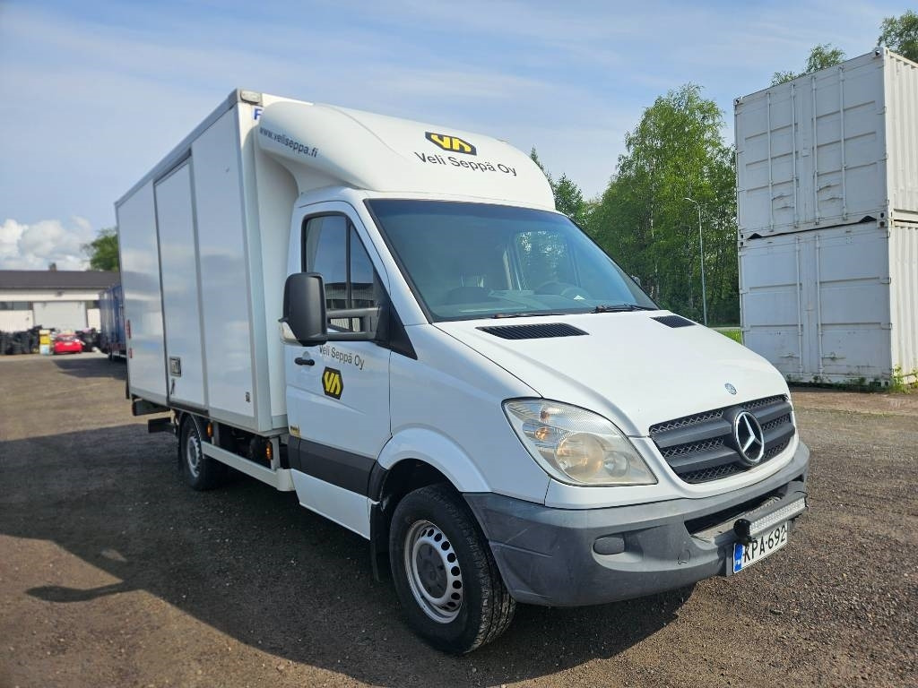 Mercedes-Benz Sprinter 316 CDI B-kortilla ajettava - الشاحنات الصغيرة صندوق مغلق: صور 2 Mercedes-Benz Sprinter 316 CDI B-kortilla ajettava - الشاحنات الصغيرة صندوق مغلق: صور 2