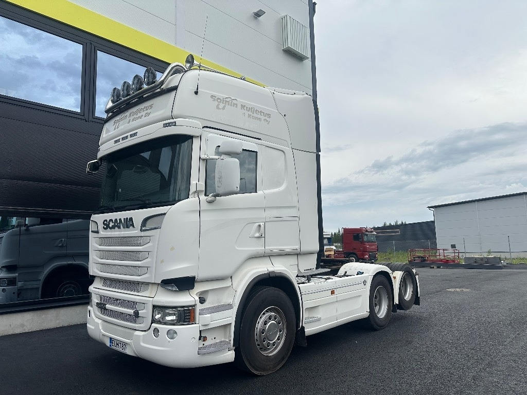 Scania R520 6x2 - شاحنة جرار: صور 1 Scania R520 6x2 - شاحنة جرار: صور 1