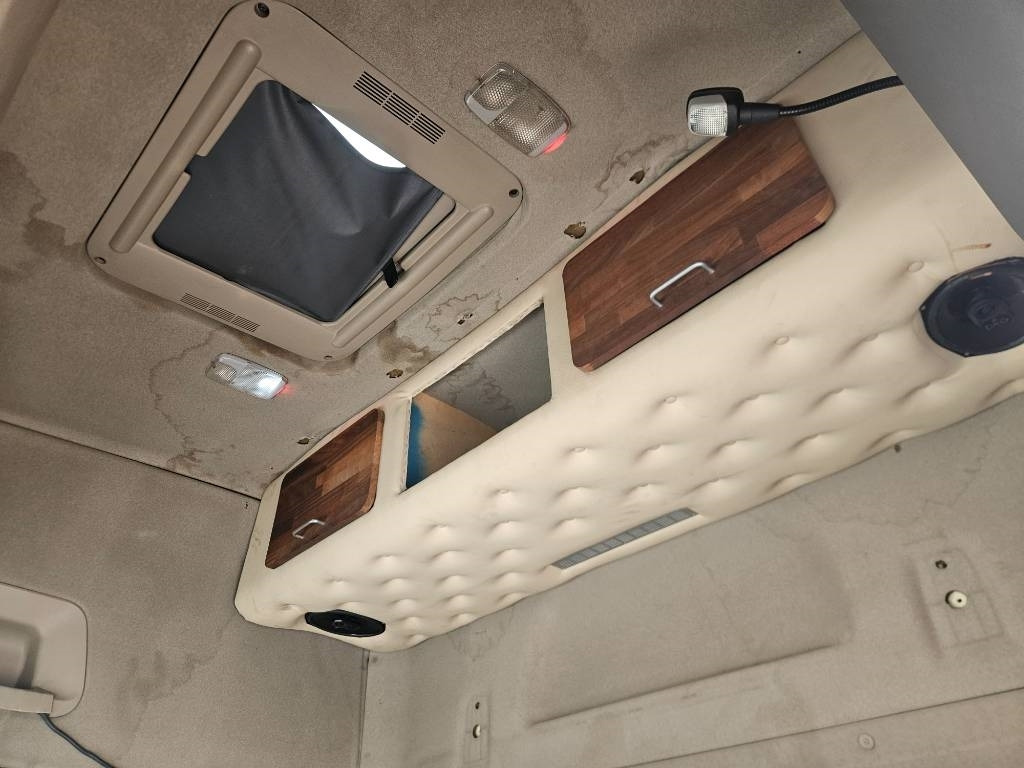 شاحنة ذات الخطاف Scania R580 6x2: صور 13