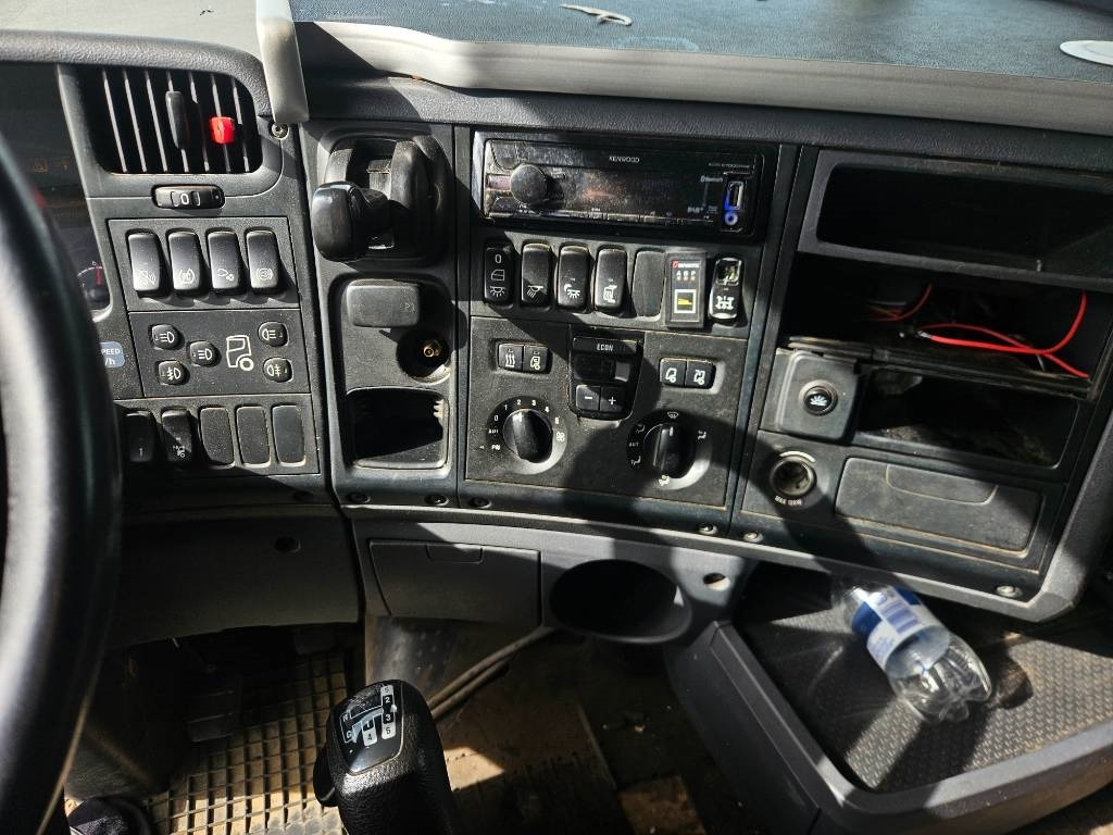 شاحنة ذات الخطاف Scania R580 6x2: صور 15