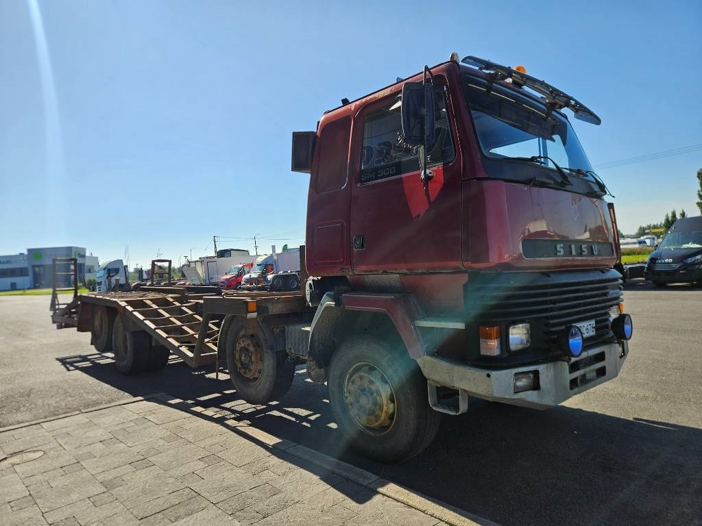 Sisu SM300 8X2 - شاحنة قطع الأشجار: صور 3 Sisu SM300 8X2 - شاحنة قطع الأشجار: صور 3