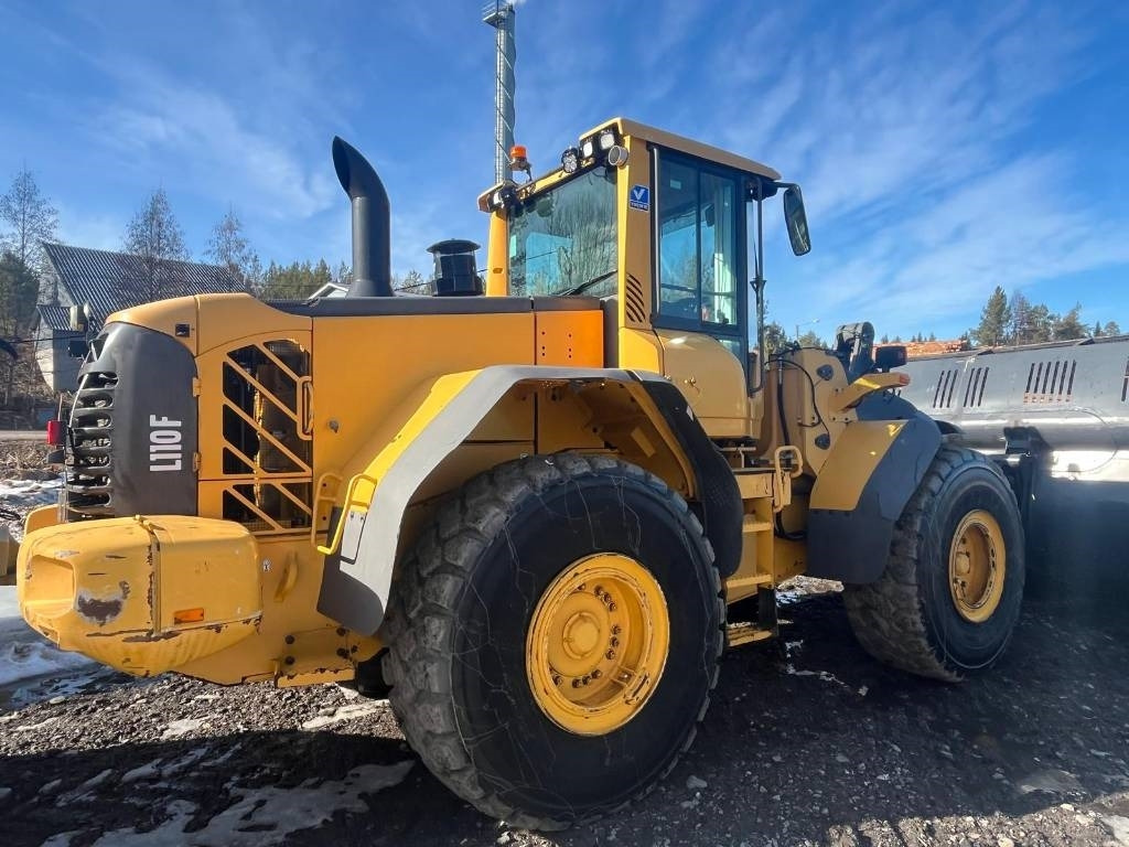 Volvo L 110 F - اللودر بعجل: صور 3 Volvo L 110 F - اللودر بعجل: صور 3