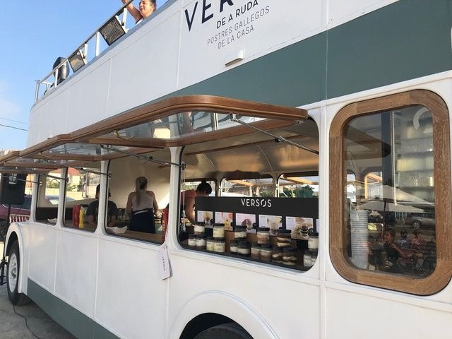 British Bus Bristol Lodekka - open topped FOOD TRUCK - حافلة ذات طابقين: صور 5 British Bus Bristol Lodekka - open topped FOOD TRUCK - حافلة ذات طابقين: صور 5
