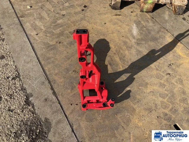 DAF chassis bracket – DAF 2112221 - الإطار/ الشاسيه - شاحنة: صور 2 DAF chassis bracket – DAF 2112221 - الإطار/ الشاسيه - شاحنة: صور 2