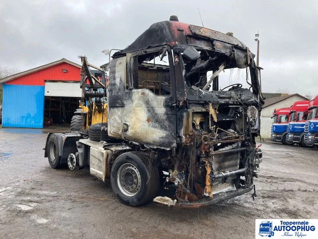 MAN TGX 26.510 Damage burnt - شاحنة جرار: صور 2 MAN TGX 26.510 Damage burnt - شاحنة جرار: صور 2