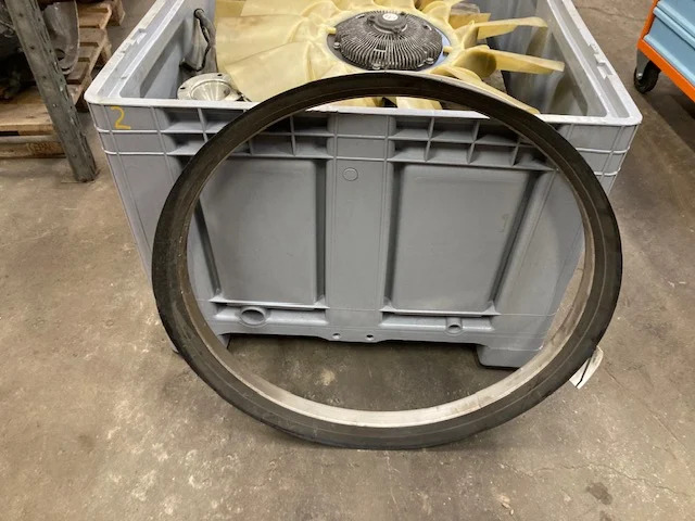 Scania Fan ring – Scania 2836673 - المحرك و قطع الغيار - شاحنة: صور 1 Scania Fan ring – Scania 2836673 - المحرك و قطع الغيار - شاحنة: صور 1