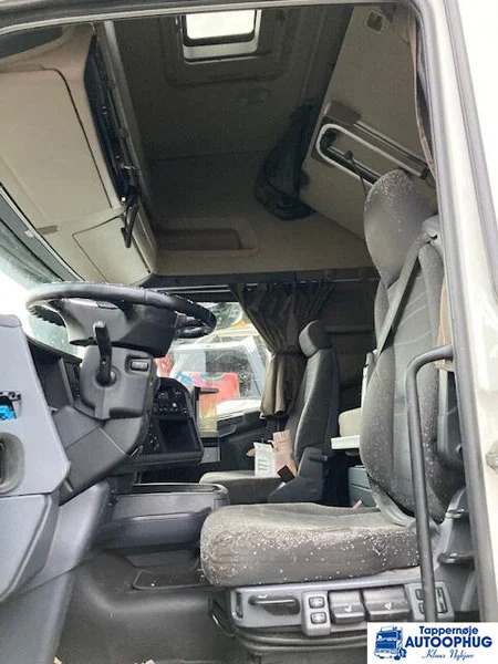 Scania R520 6X2 Retarder - شاحنة جرار: صور 3 Scania R520 6X2 Retarder - شاحنة جرار: صور 3