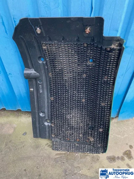 Scania forskærm P/N: 2297995 / 2599547 - هيكل السيارة الخارجية - شاحنة: صور 3 Scania forskærm P/N: 2297995 / 2599547 - هيكل السيارة الخارجية - شاحنة: صور 3