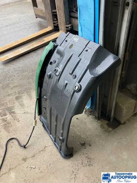 Scania forskærm P/N: 2599544 / 2298040 - هيكل السيارة الخارجية - شاحنة: صور 2 Scania forskærm P/N: 2599544 / 2298040 - هيكل السيارة الخارجية - شاحنة: صور 2