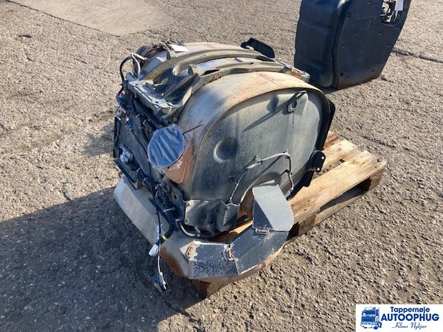 Volvo Silencer Volvo 22495989 - كاتم الصوت/ نظام العادم - شاحنة: صور 1 Volvo Silencer Volvo 22495989 - كاتم الصوت/ نظام العادم - شاحنة: صور 1