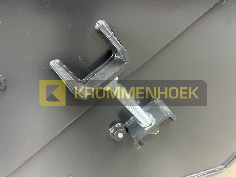 Bobcat Cangini SPZ180 1800 mm Bezem - مكنسة: صور 5 Bobcat Cangini SPZ180 1800 mm Bezem - مكنسة: صور 5