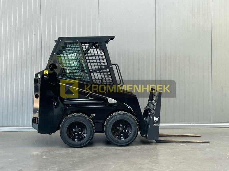 Bobcat S 70 - شيول صغير: صور 5 Bobcat S 70 - شيول صغير: صور 5