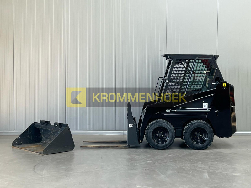 Bobcat S 70 - شيول صغير: صور 1 Bobcat S 70 - شيول صغير: صور 1